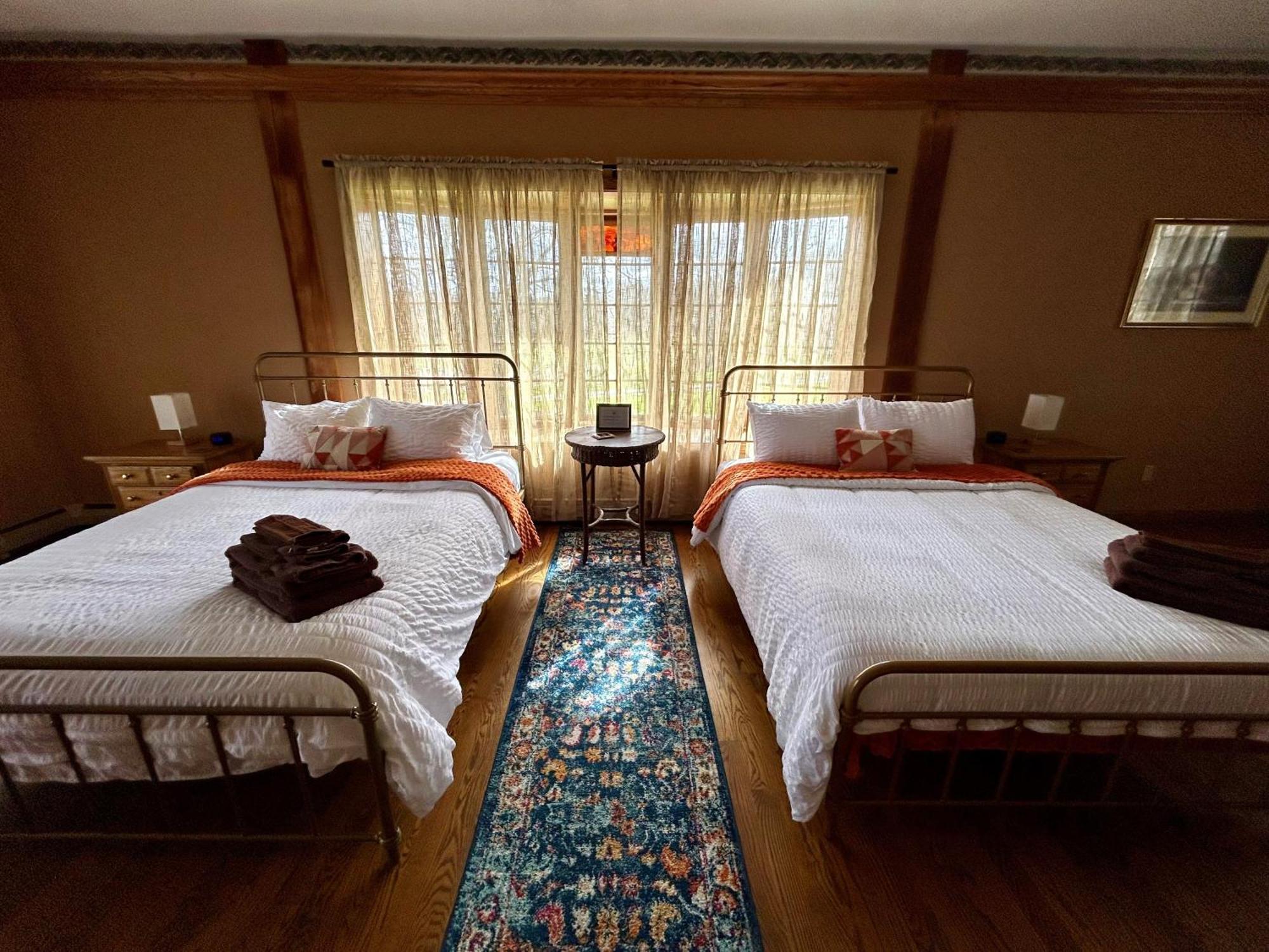 Warner-Concord Farms Bed & Breakfast Geneva Екстер'єр фото